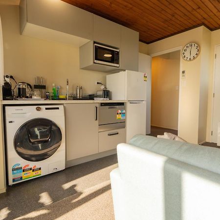 Villa Cosy Unit With Incredible Views & Sky Tv Whanganui Exterior foto